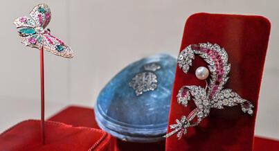 A.    E. KÖCHERT – Juwelier der Kaiser und Könige