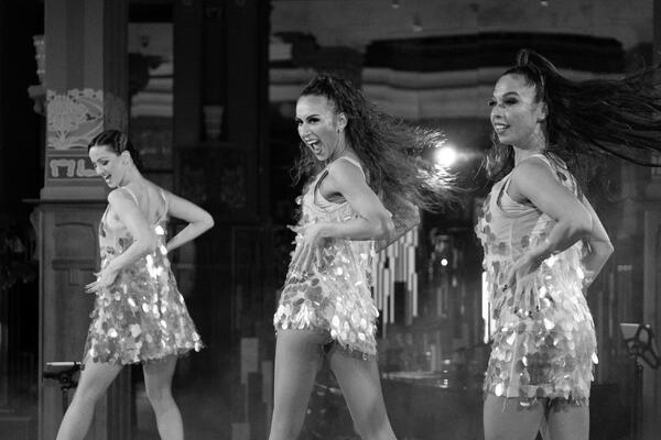 Group'N Swing Cabaret Extravaganza Concertshow