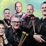 TALAMBA: Promenade/8 Seasons- SISI NY&Aacute;RI SZ&Iacute;NH&Aacute;Z