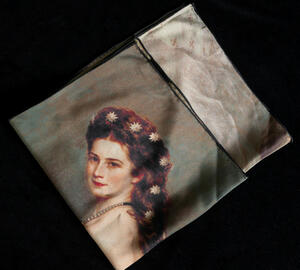 Silk scarf with Sisi decoration